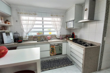 Casa à venda com 3 suítes em Jardim Trussardi, São Paulo, SP