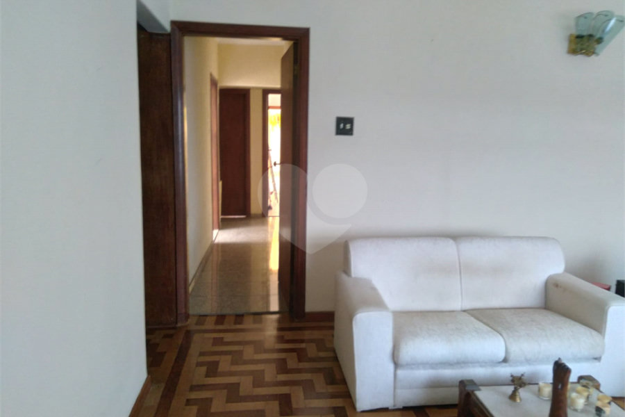 Casa à venda com 3 quartos, sendo 1 suíte, em Jardim França, São Paulo, SP