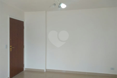 Apartamento à venda com 2 quartos em Santana, São Paulo, SP