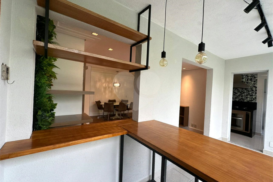 Apartamento à venda com 3 quartos, sendo 1 suíte, em Morumbi, São Paulo, SP