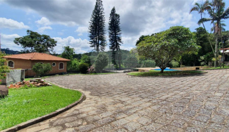 Chácara à venda com 2 quartos em Luiz Fagundes, Mairiporã, SP