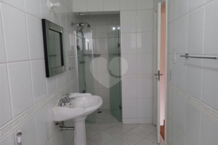 Apartamento à venda com 3 quartos, sendo 1 suíte, em Pinheiros, São Paulo, SP