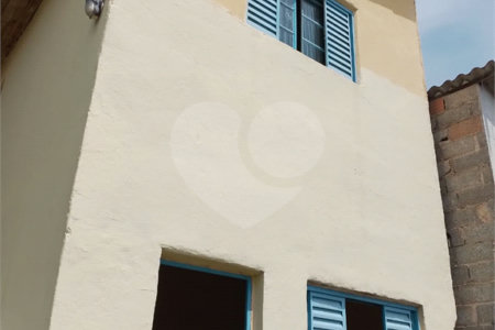 Casa à venda com 3 quartos em Jardim Imperial, Atibaia, SP