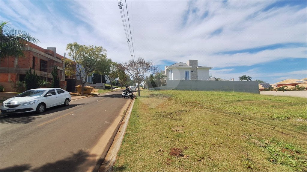 Terreno à venda no condomínio Portal dos Bandeirantes II, Porto Feliz - SP