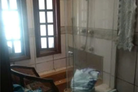 Sobrado à venda com 3 quartos, sendo 1 suíte, em Vila Universitária, São Paulo, SP