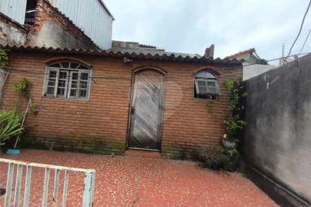 Casa Térrea à venda com 3 quartos em Vila Maria Alta, São Paulo, SP