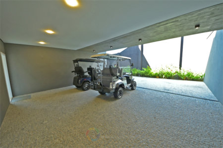 Casa à venda com 4 suítes no condomínio Villa dos Pinheiros, Indaiatuba - SP