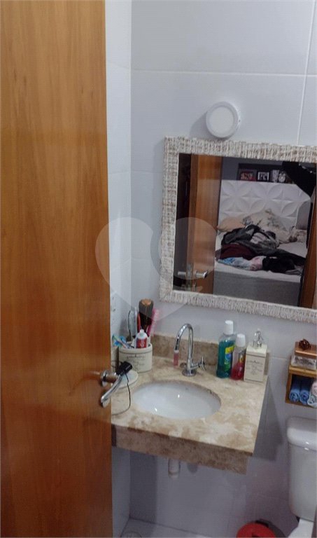 Sobrado à venda com 2 suítes em Vila Nivi, São Paulo, SP