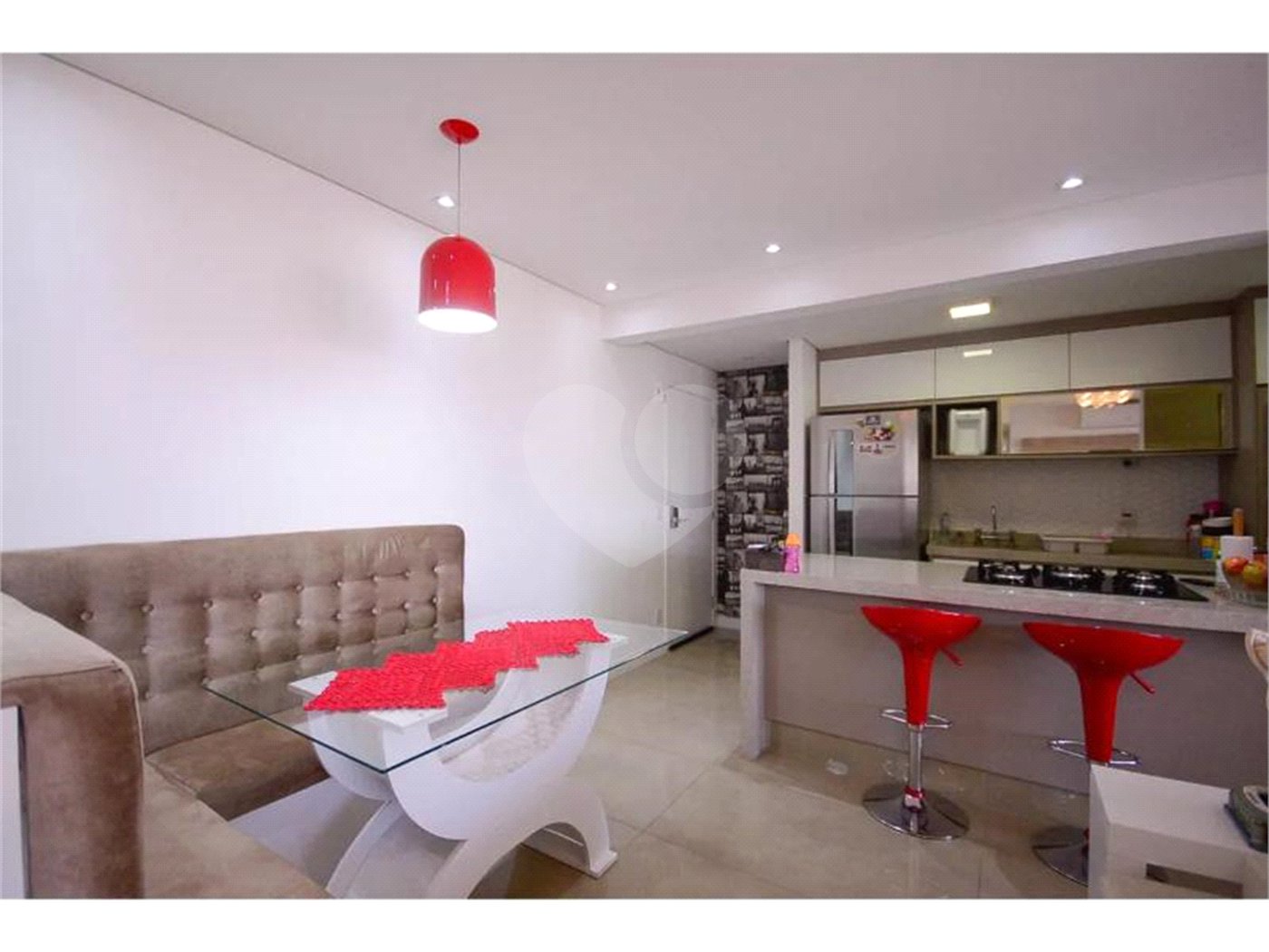 Apartamento à venda com 2 quartos, sendo 1 suíte, em Saúde, São Paulo, SP