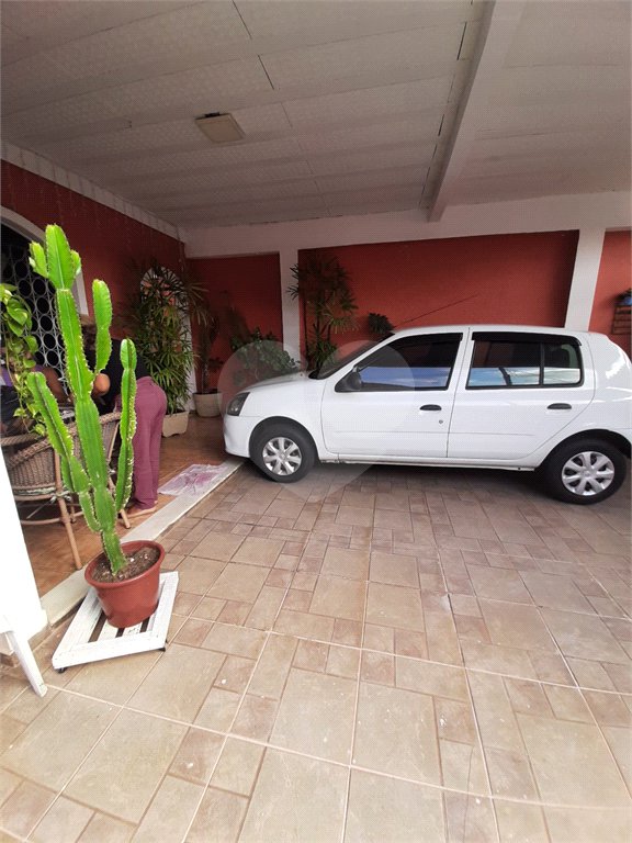 Casa à venda com 4 quartos, sendo 1 suíte, em Senador Camará, Rio de Janeiro, RJ