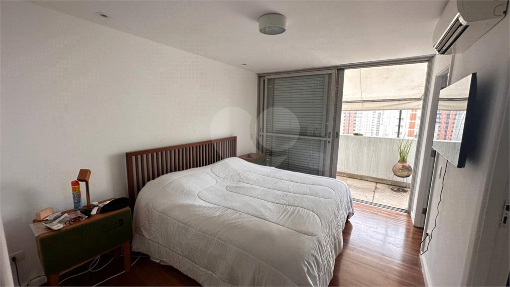 Cobertura à venda ou para alugar com 4 quartos, sendo 2 suítes, em Perdizes, São Paulo, SP