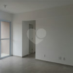 Apartamento à venda com 2 quartos, sendo 1 suíte, em Chácaras Manão, Mairinque, SP