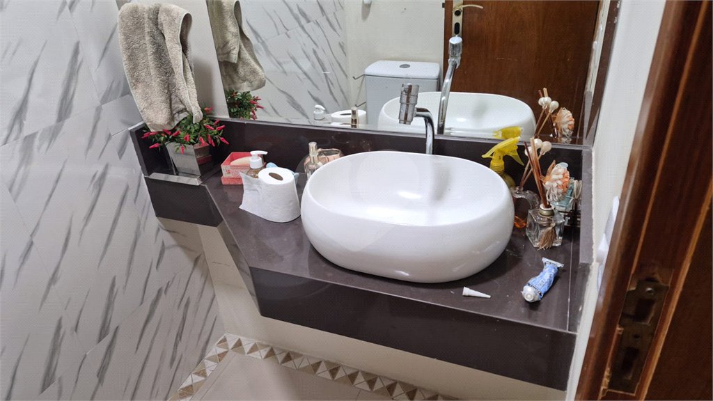 Apartamento à venda ou para alugar com 3 quartos, sendo 1 suíte, em Vila Regente Feijó, São Paulo, SP