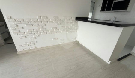 Apartamento à venda com 2 quartos em Vila Nova Cachoeirinha, São Paulo, SP