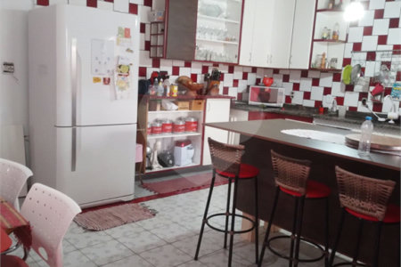 Casa à venda com 5 quartos, sendo 3 suítes,  em Vila Alpina, São Paulo, SP