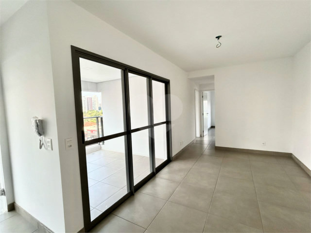 Apartamento à venda com 2 quartos, sendo 1 suíte,  em Brooklin, São Paulo, SP