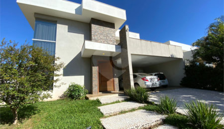 Casa à venda com 3 suítes no condomínio Montreal, São Carlos - SP