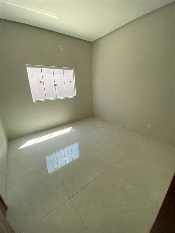 Casa à venda com 3 suítes em Açucena, Balsas, MA