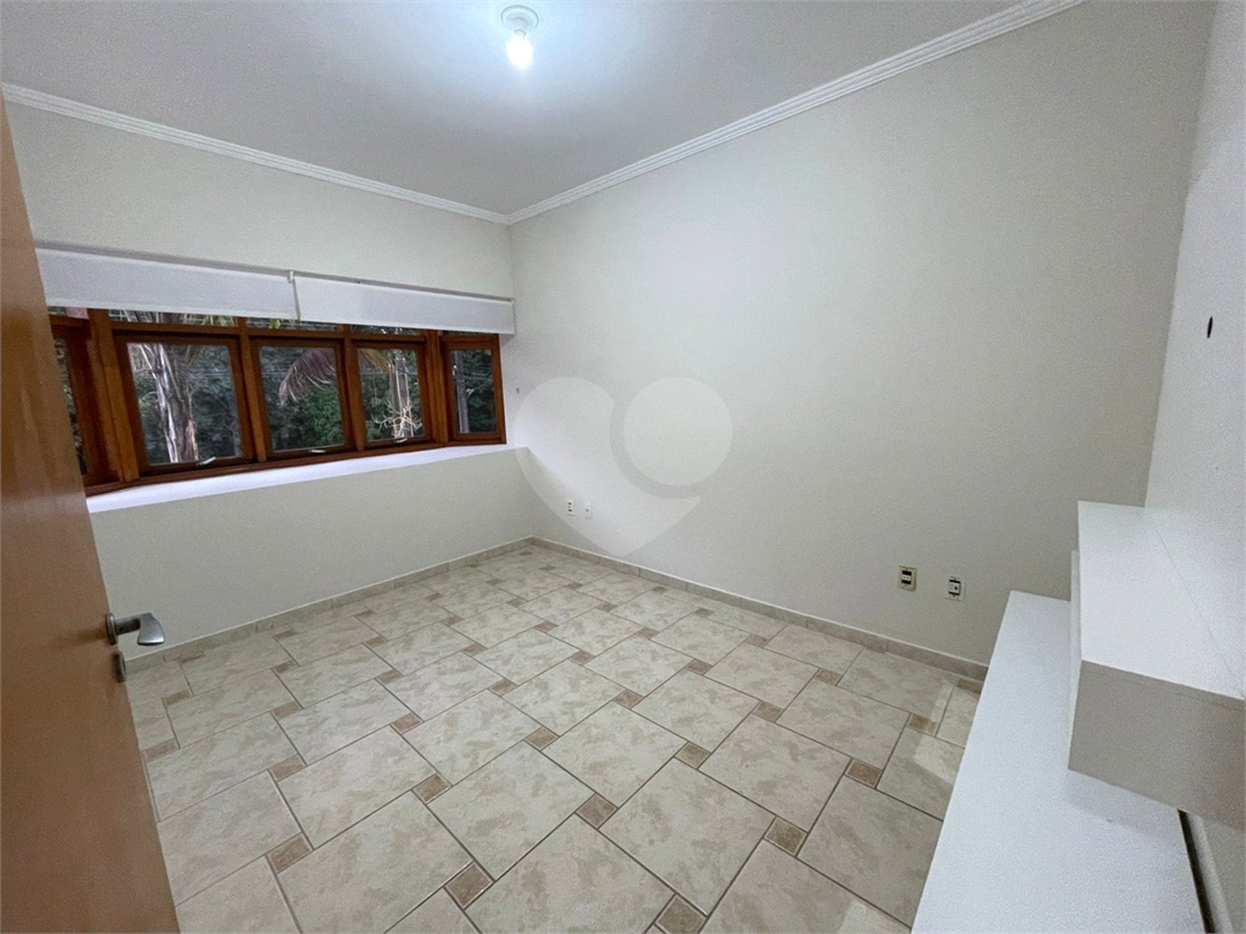 Casa para alugar com 3 suítes no condomínio Bosque de Grevilea, Vinhedo - SP