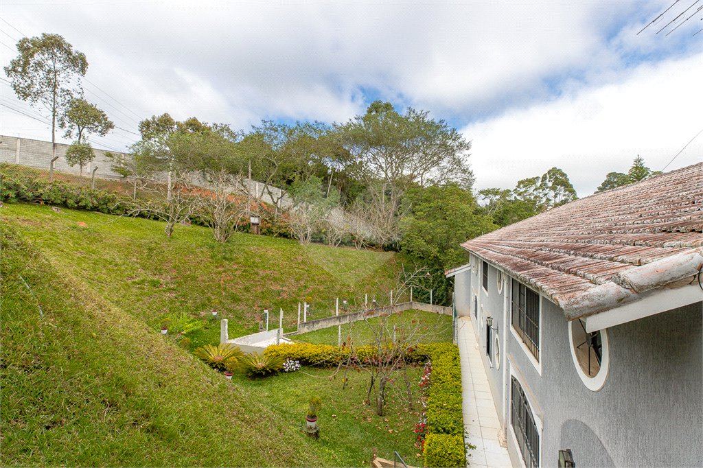 Casa à venda ou para alugar com 5 suítes no condomínio Altos de São Roque, São Roque - SP