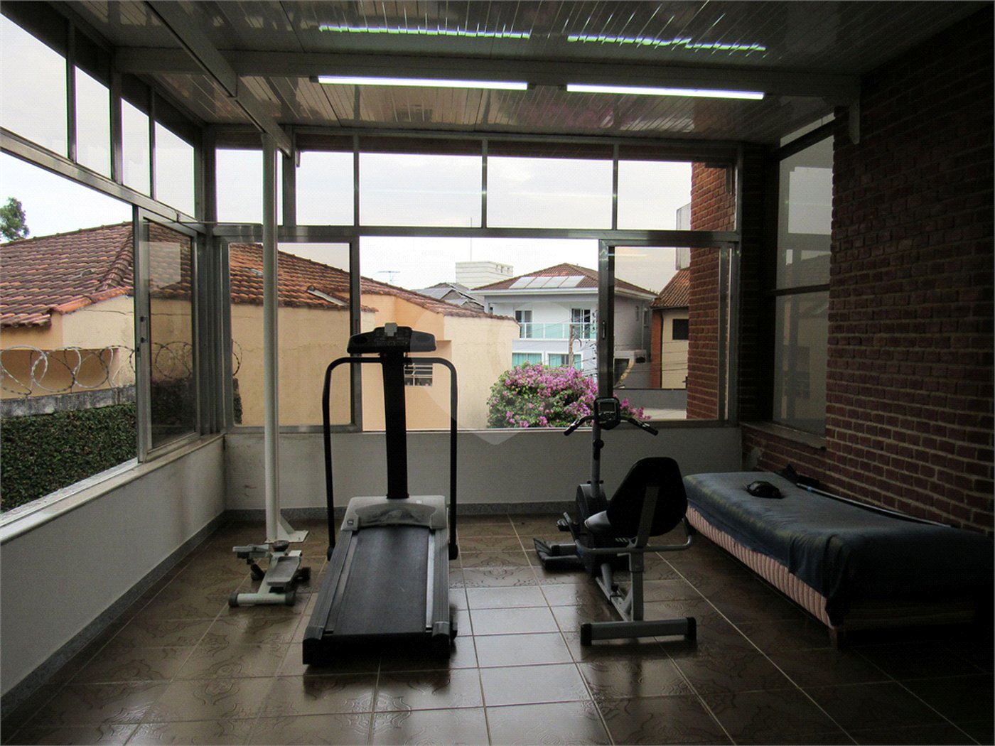 Sobrado à venda com 4 quartos, sendo 2 suítes, em Tremembé, São Paulo, SP