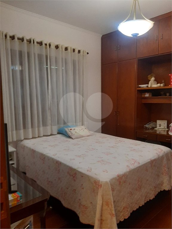 Sobrado à venda com 4 suítes em Tremembé, São Paulo, SP