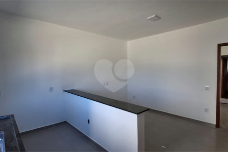 Casa de Vila à venda com 1 suíte em Jardim Prestes de Barros, Sorocaba, SP