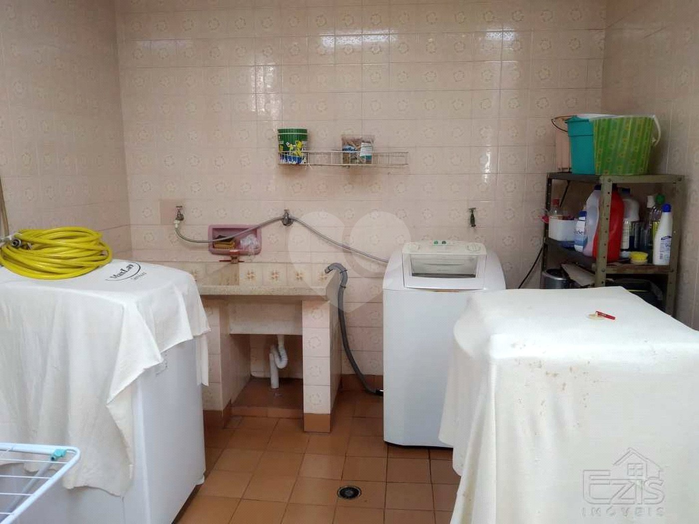 Sobrado à venda com 2 quartos, sendo 1 suíte, em Vila Monumento, São Paulo, SP