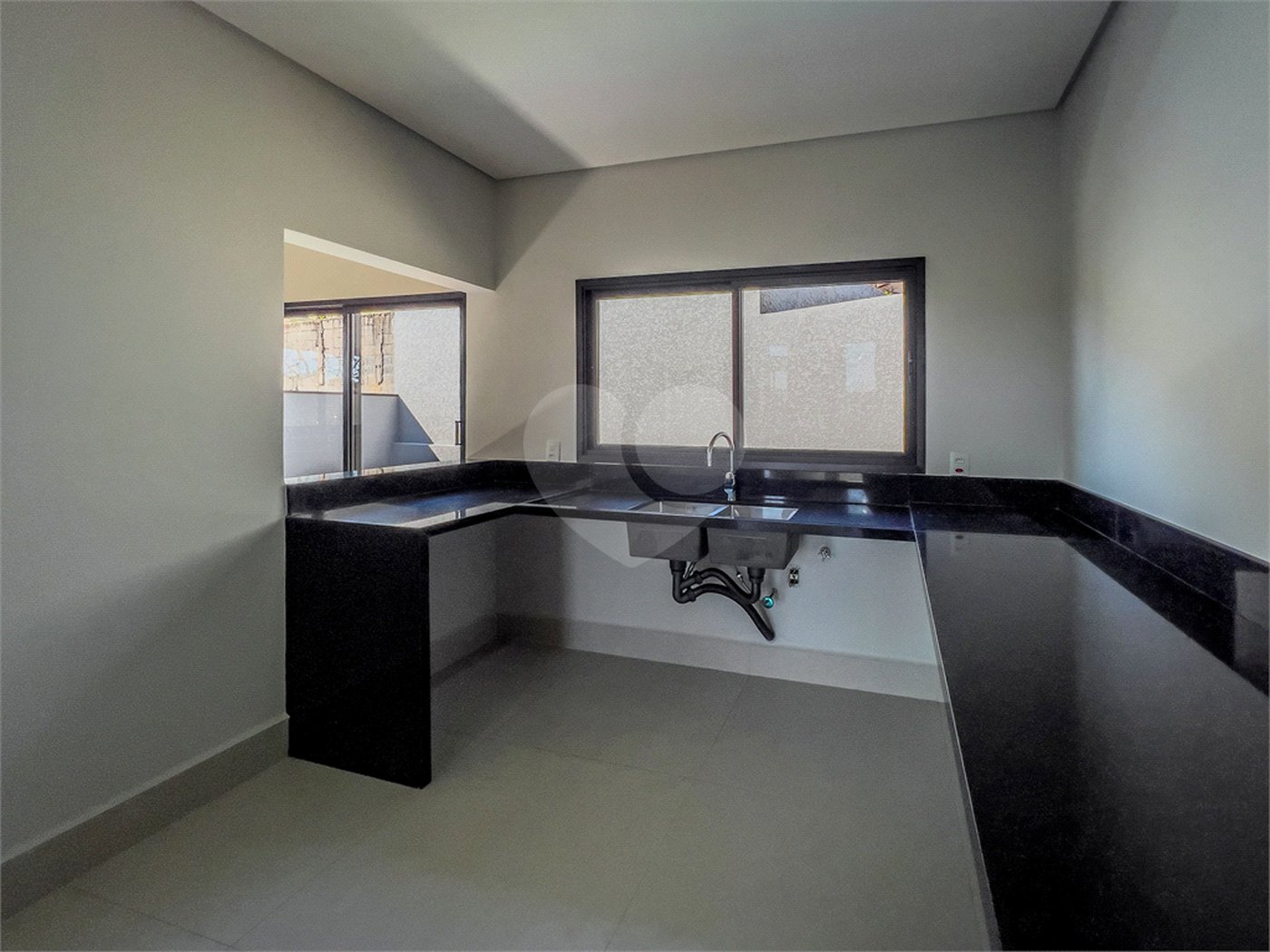 Casa à venda com 3 suítes em Jardim Paulista, Atibaia, SP