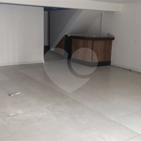 Casa à venda com 3 quartos em Grajaú, Rio de Janeiro, RJ