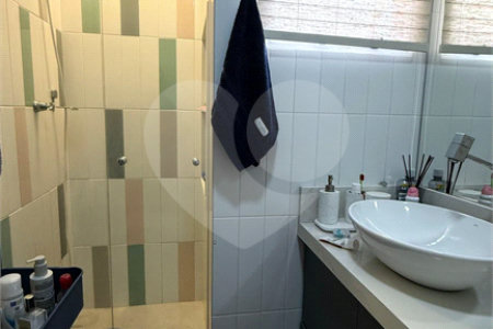 Cobertura à venda com 3 quartos, sendo 1 suíte, em Vila Olímpia, São Paulo, SP