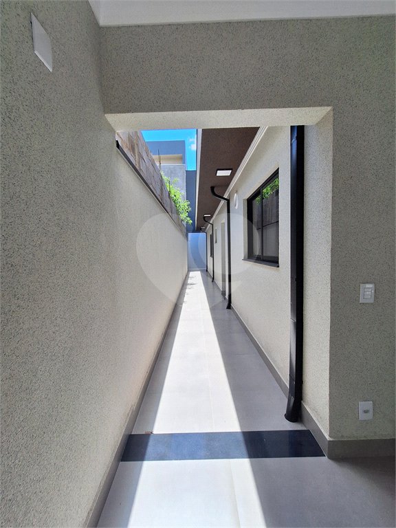 Casa à venda com 3 quartos, sendo 1 suíte,  em João Xxiii, Vinhedo, SP
