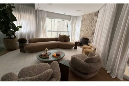 Casa à venda com 4 suítes no condomínio Vilas das Paineiras, São Paulo - SP