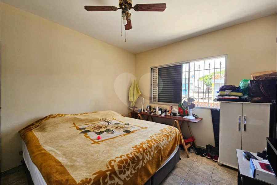 Sobrado à venda com 3 quartos em Vila Sabrina, São Paulo, SP