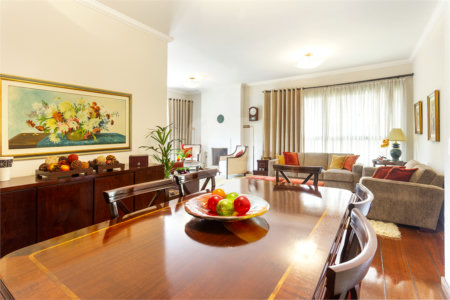 Apartamento à venda com 4 quartos, sendo 3 suítes, em Jardim Prudência, São Paulo, SP