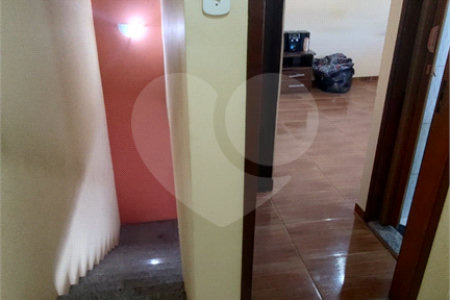 Casa à venda com 3 quartos, sendo 1 suíte, em Cosmos, Rio de Janeiro, RJ