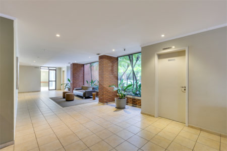 Apartamento à venda com 2 suítes em Alto da Boa Vista, São Paulo, SP