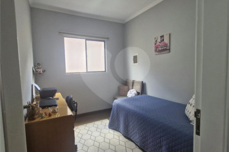 Casa à venda com 4 quartos, sendo 2 suítes, no condomínio Grape Village, Vinhedo - SP