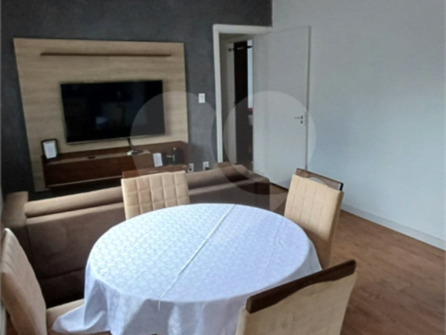Apartamento à venda com 2 quartos em Santo Amaro, São Paulo, SP