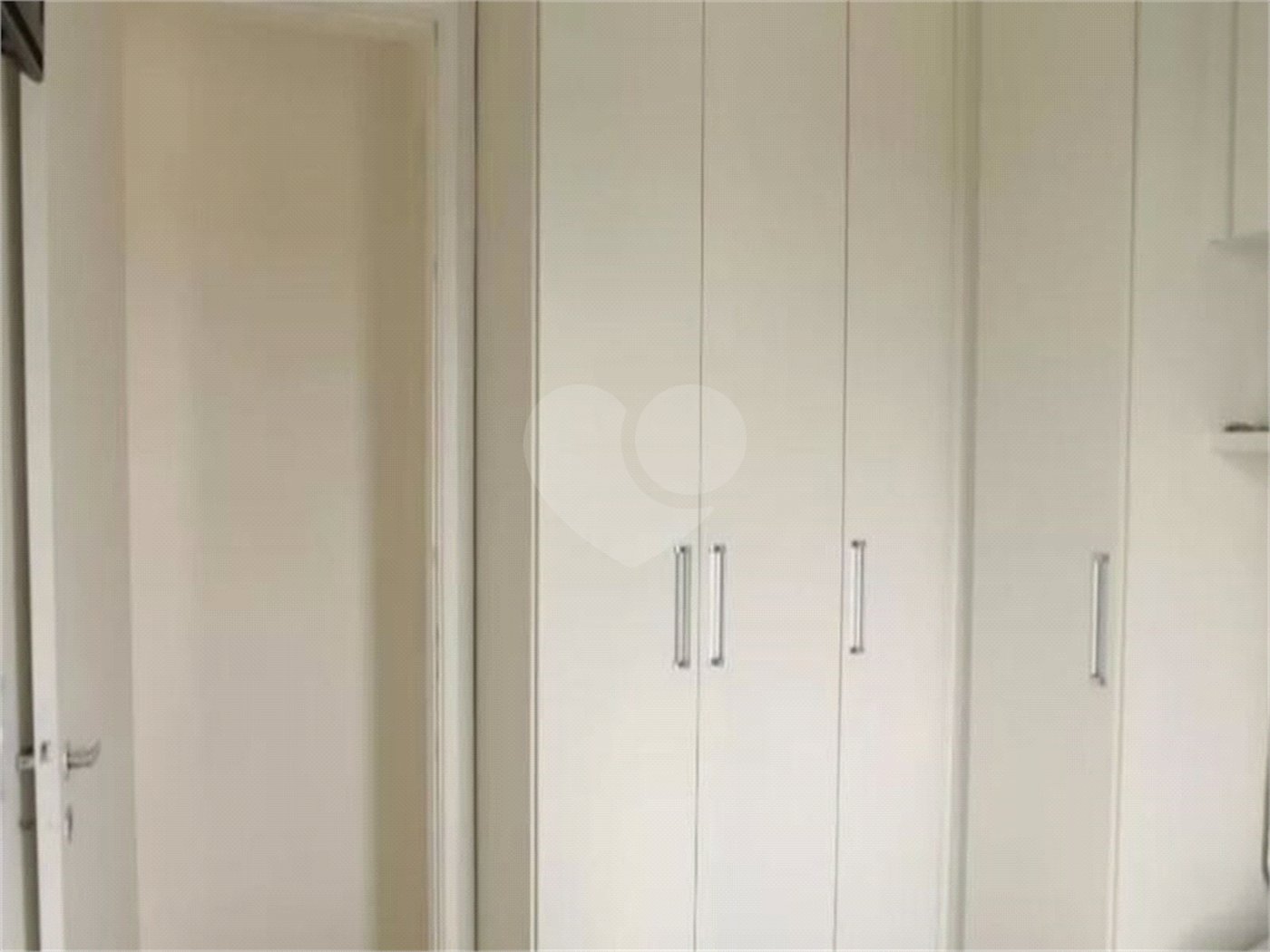 Apartamento à venda com 2 quartos em Vila Liviero, São Paulo, SP