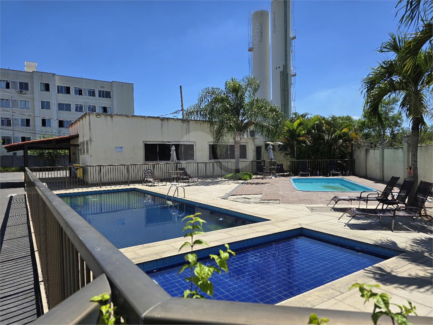 Apartamento à venda com 2 quartos em Santa Cruz, Rio de Janeiro, RJ