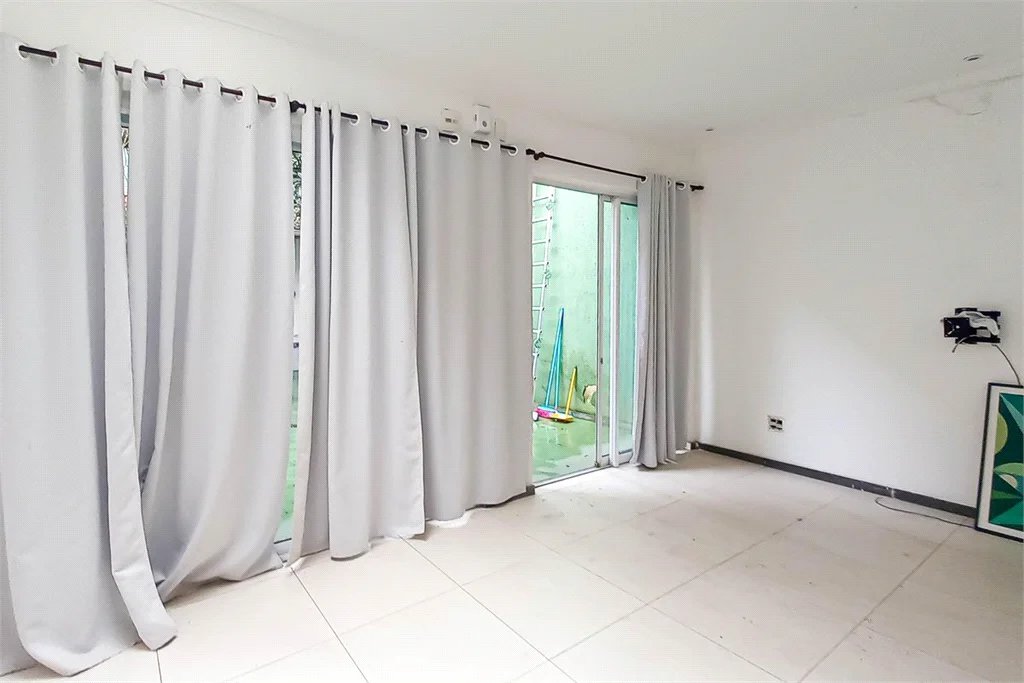 Apartamento à venda com 2 quartos em Água Branca, São Paulo, SP