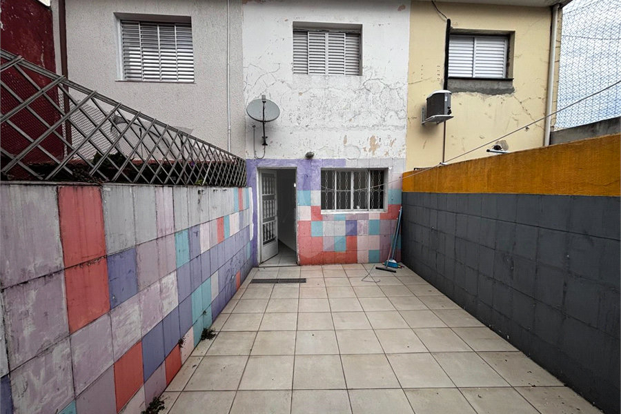 Sobrado à venda com 3 quartos em Vila Dom Pedro Ii, São Paulo, SP