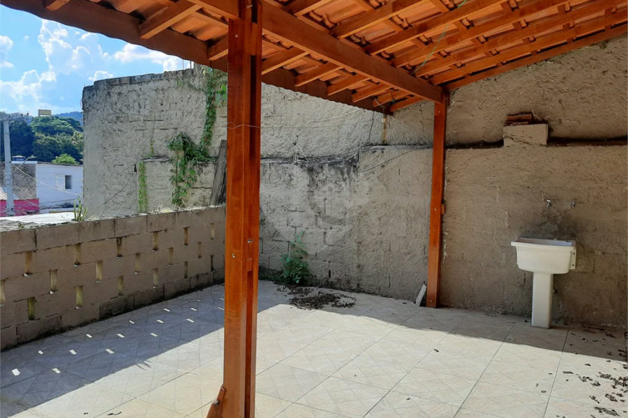 Casa à Venda na Vila Albertina