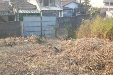 Casa à venda com 3 quartos, sendo 2 suítes, em Vila Rosália, Guarulhos, SP