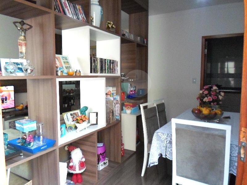 Casa à venda com 3 quartos, sendo 1 suíte,  no condomínio Fernandes, São Paulo - SP