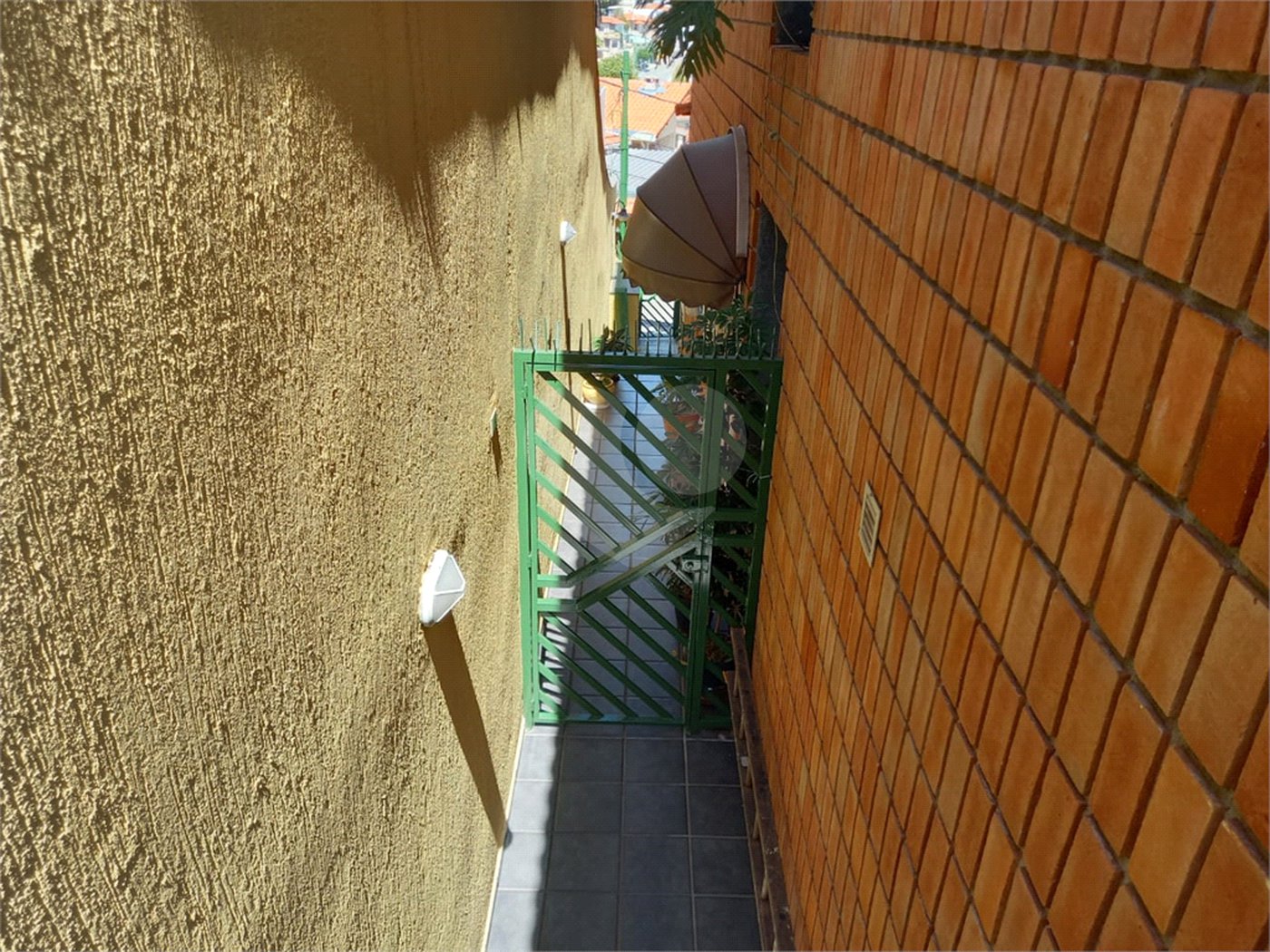 Sobrado à venda com 3 quartos, sendo 1 suíte,  em Santa Teresinha, São Paulo, SP
