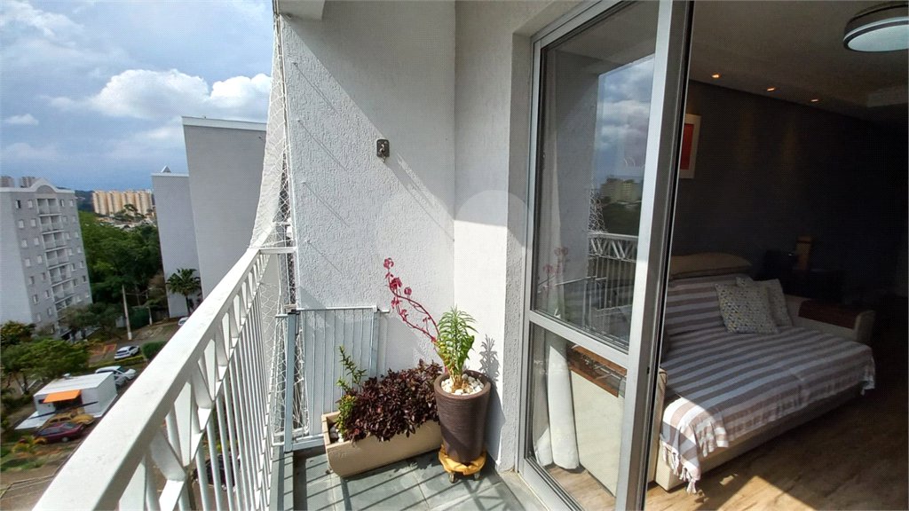 Apartamento à venda com 3 quartos, sendo 1 suíte, em Jardim Luísa, São Paulo, SP