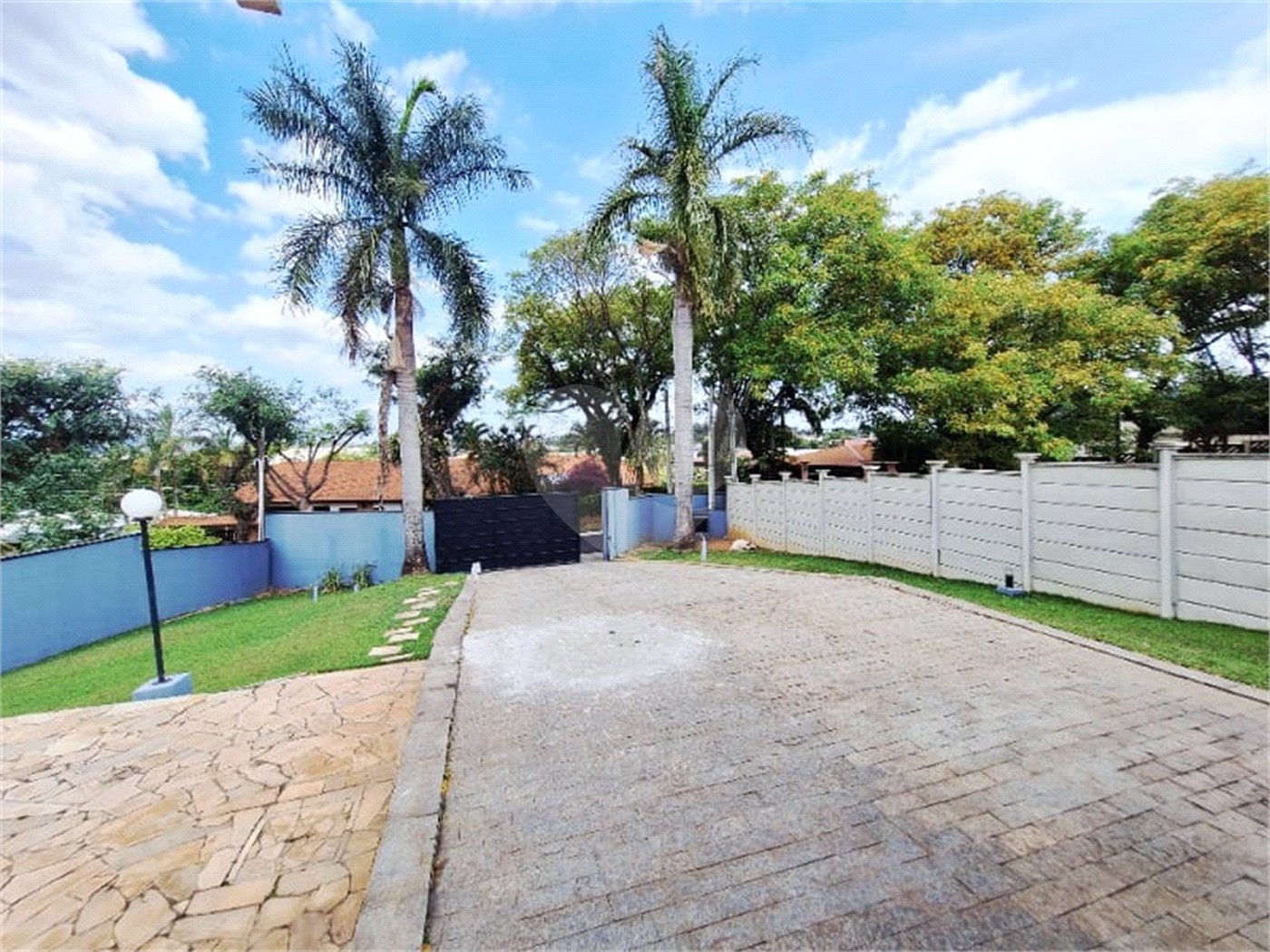 Casa à venda com 3 suítes no condomínio Vinhas da Vista Alegre Sede, Vinhedo - SP