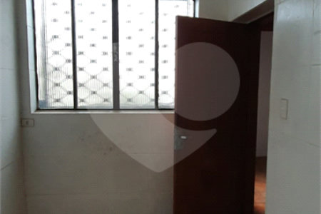 Sobrado à venda com 3 quartos em Várzea da Barra Funda, São Paulo, SP